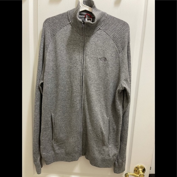 The North Face long sweater gray color with zipper and sides packets - Picture 1 of 11